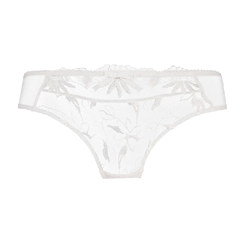 Anouk Brief